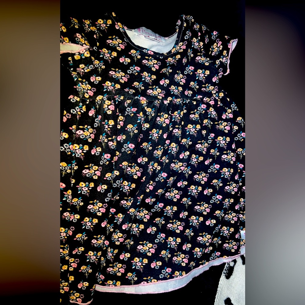 FlowerSak top. Pants have a few spots